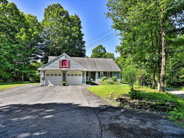 2500 Morse Hollow Road, Poultney, VT 05764