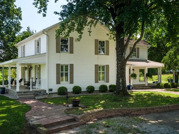 1319 Union Hill Hill, Carbondale, IL 62901