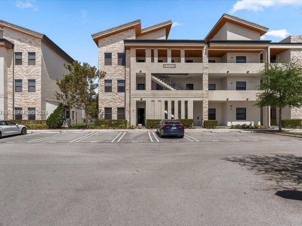 8031 NW 104th Ave , Unit 31, Doral, FL 33178