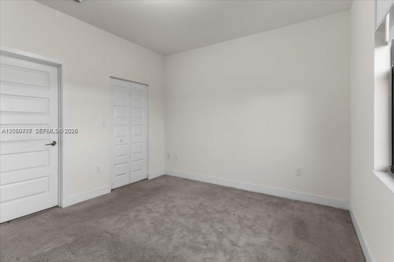 8031 NW 104th Ave , Unit 31, Doral, FL 33178 Photo