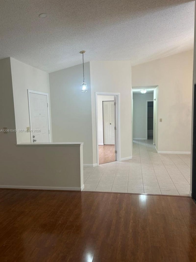 5901 Chester Ln, Davie, FL 33331 Photo