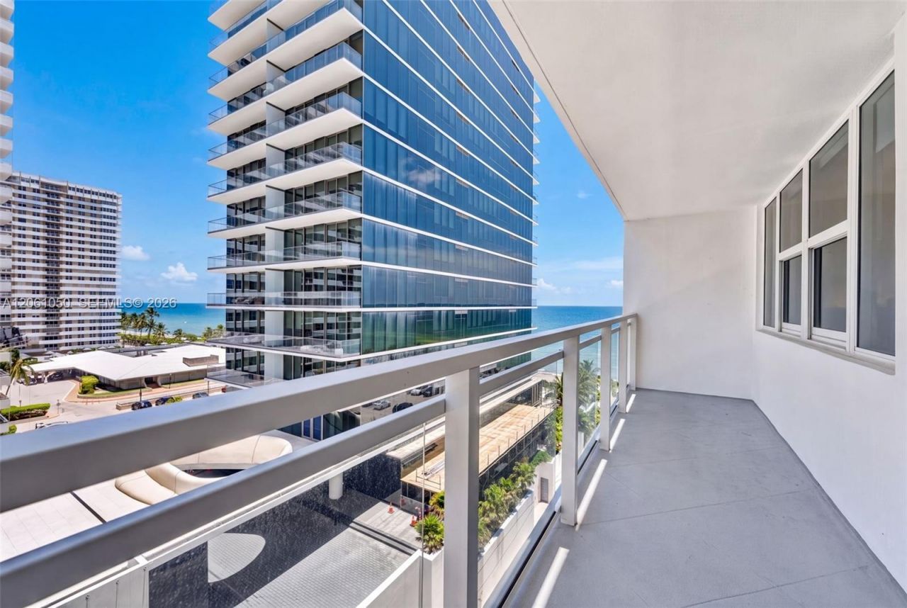 2030 S Ocean Dr , Unit 723, Hallandale Beach, FL 33009 Photo
