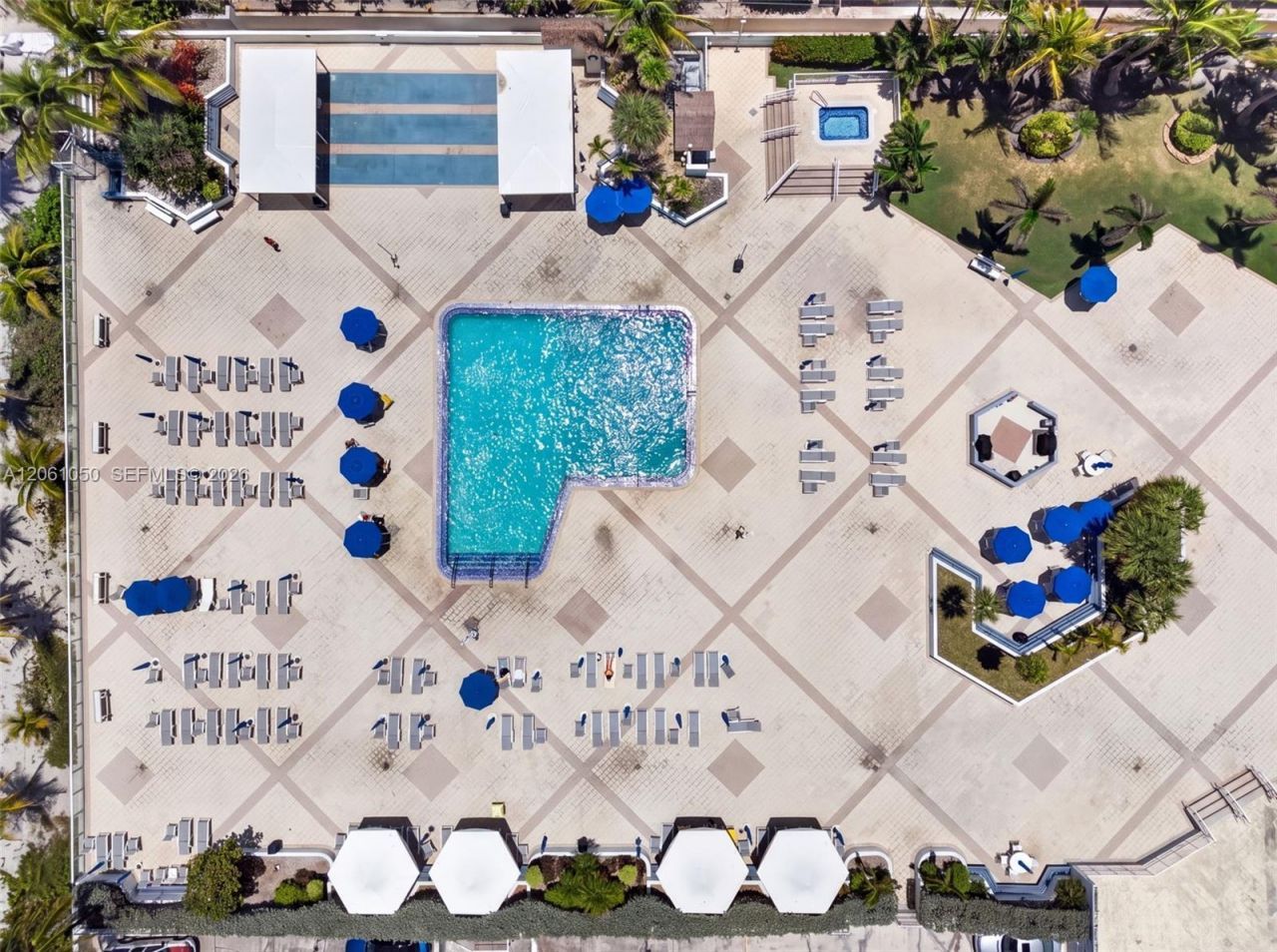 2030 S Ocean Dr , Unit 723, Hallandale Beach, FL 33009 Photo