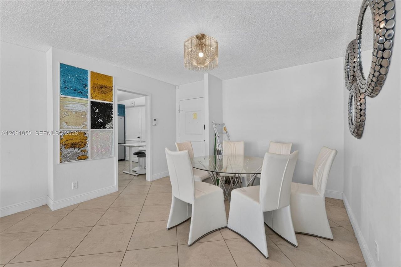 2030 S Ocean Dr , Unit 723, Hallandale Beach, FL 33009 Photo
