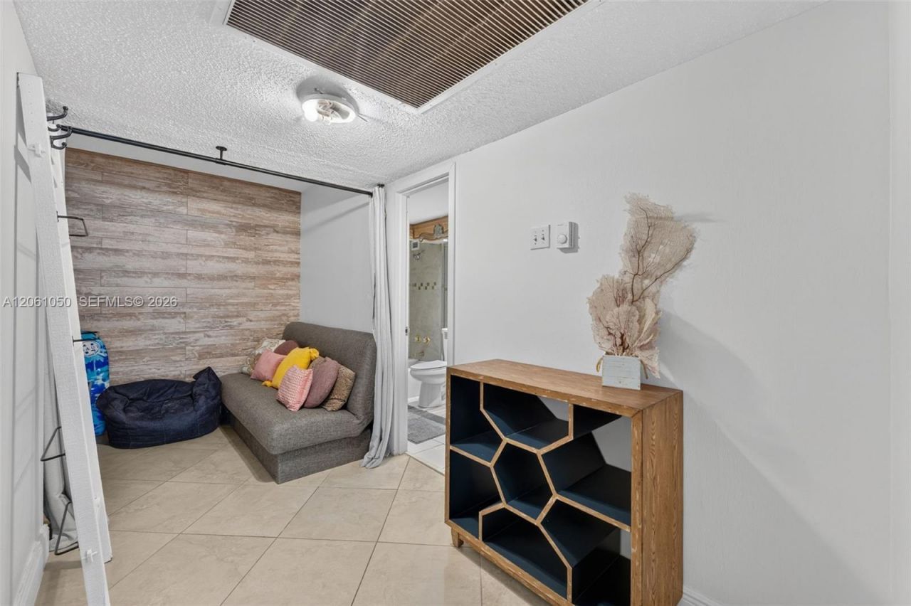 2030 S Ocean Dr , Unit 723, Hallandale Beach, FL 33009 Photo
