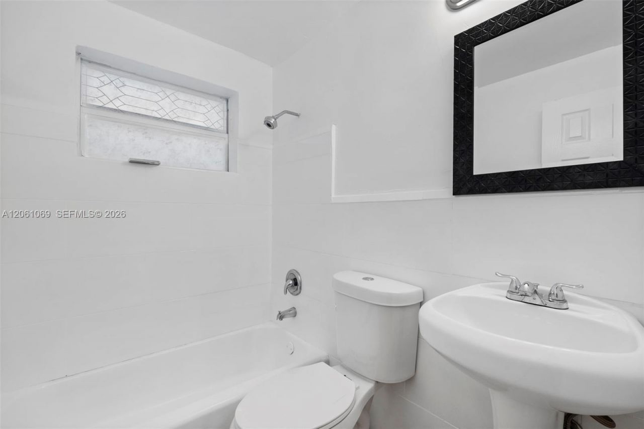 7271 Gary Ave , Unit 2, Miami Beach, FL 33141 Photo