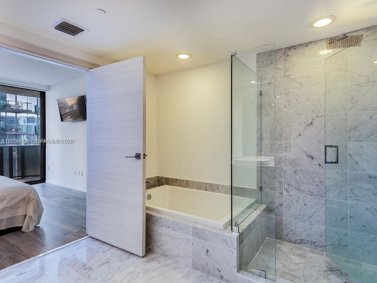 801 S Miami Ave, Unit 2706, Miami, FL 33130 Photo