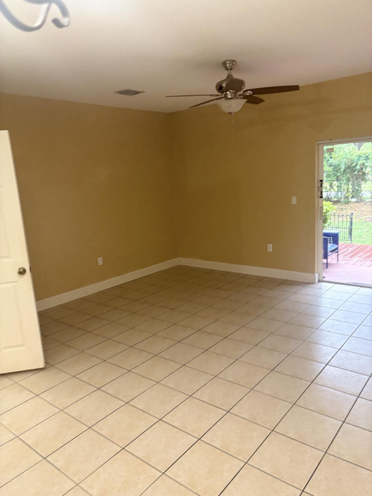 6606 Catalina Lane, Tamarac, FL 33321 Photo