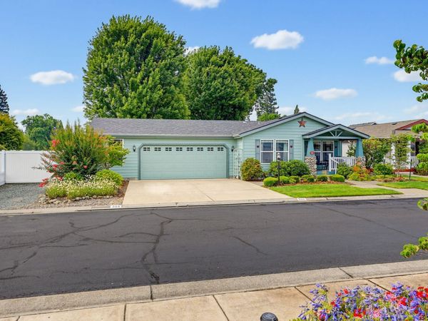 366 Marian Avenue, Unit # 39, Central Point, OR 97502