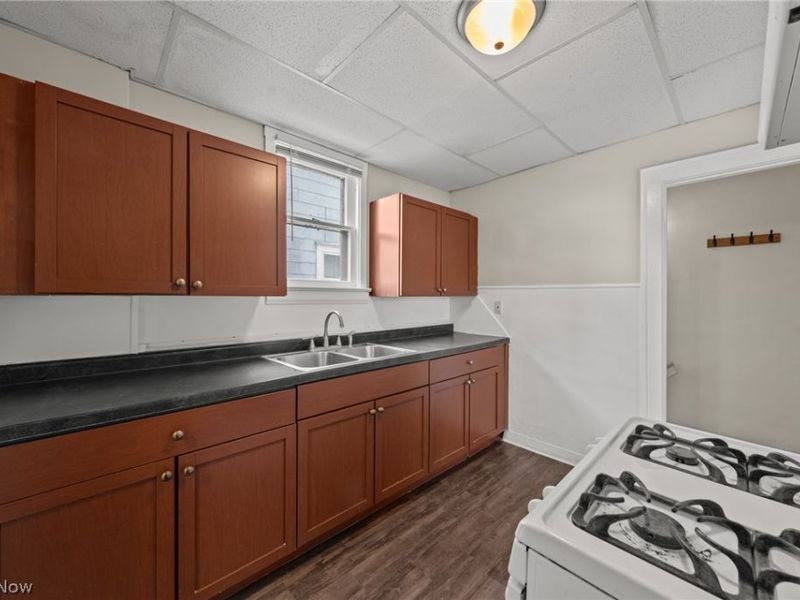432 Dayton Street , Akron, OH 44310 Photo 18