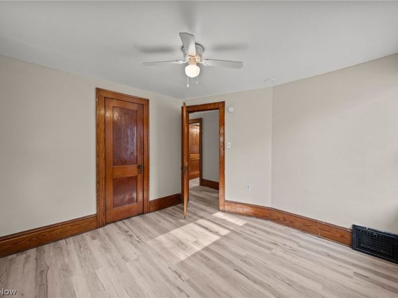 432 Dayton Street , Akron, OH 44310 Photo 23