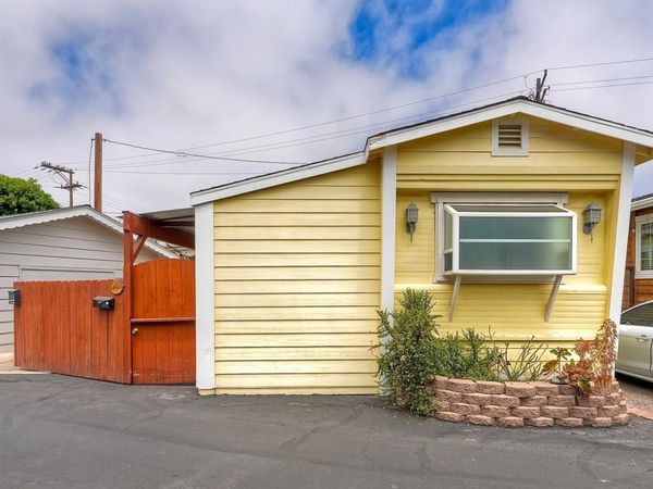 123 Jasper Street, Unit 1, Encinitas, CA 92024
