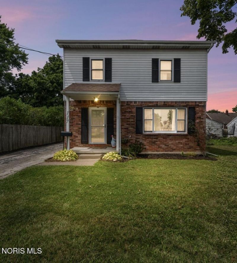 117 Hillsdale Avenue, Rossford, OH 43460 Main Photo