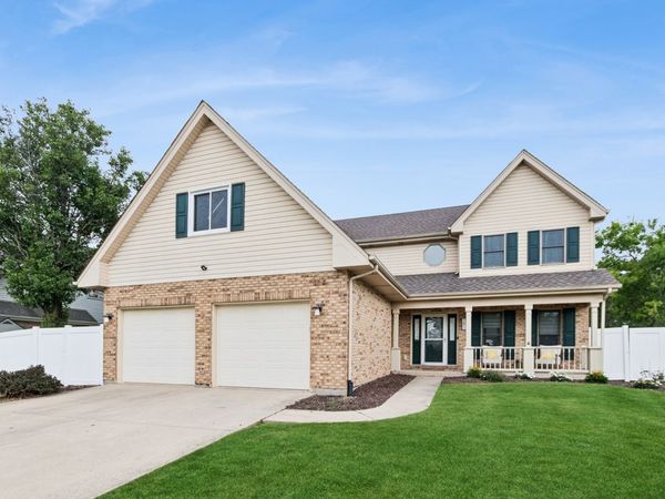 781 Wellington Parkway , New Lenox, IL 60451