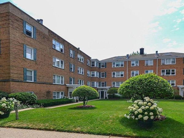 520 Michigan Avenue , Unit 1W, Evanston, IL 60202