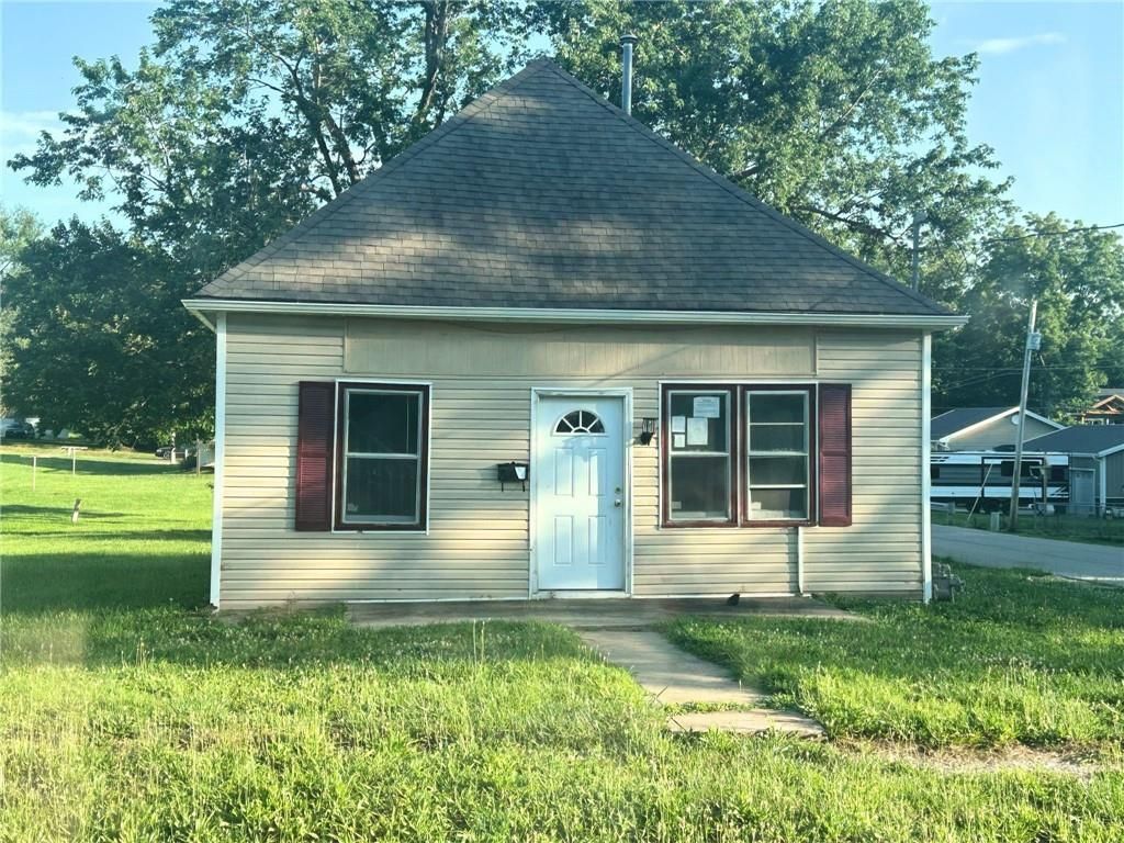 809 W Lexington Street, Richmond, MO 64085 Main Photo
