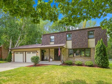 713 Nixon Avenue SE, Watertown, MN 55388