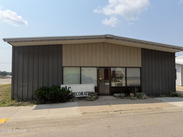53 1ST Avenue SE, Mayville, ND 58257
