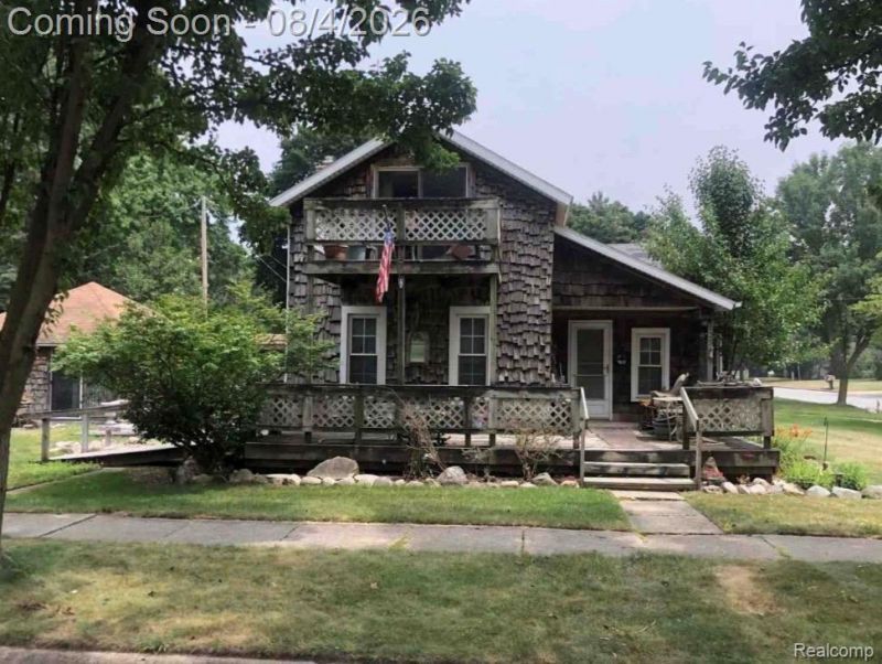 129 S Church Street Se, Caledonia Vlg, MI 49316 Main Photo