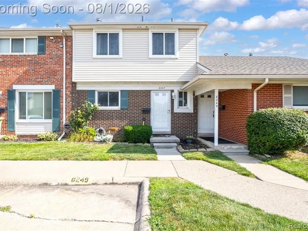 8247 Dartmouth Drive, Warren, Mi 48093