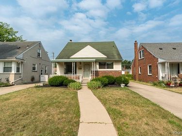 9343 Fenton, Redford Township, Mi 48239