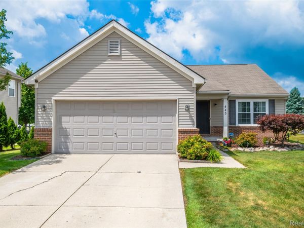 445 Lydia Lane, Linden, Mi 48451