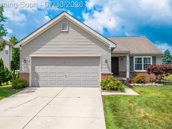 445 Lydia Lane, Linden, MI 48451