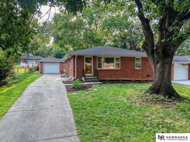 901 N 58th Street, Lincoln, NE 68505