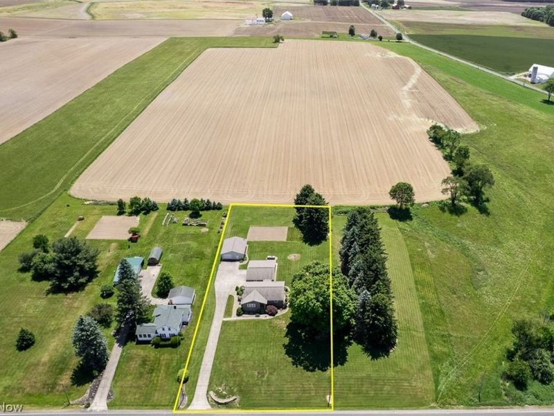 13317 Back Massillon Road , Orrville, OH 44667 Photo 3