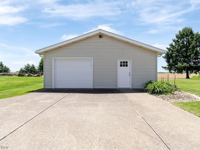 13317 Back Massillon Road , Orrville, OH 44667 Photo 34