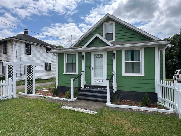 2005 Lake Road , Elmira, NY 14903