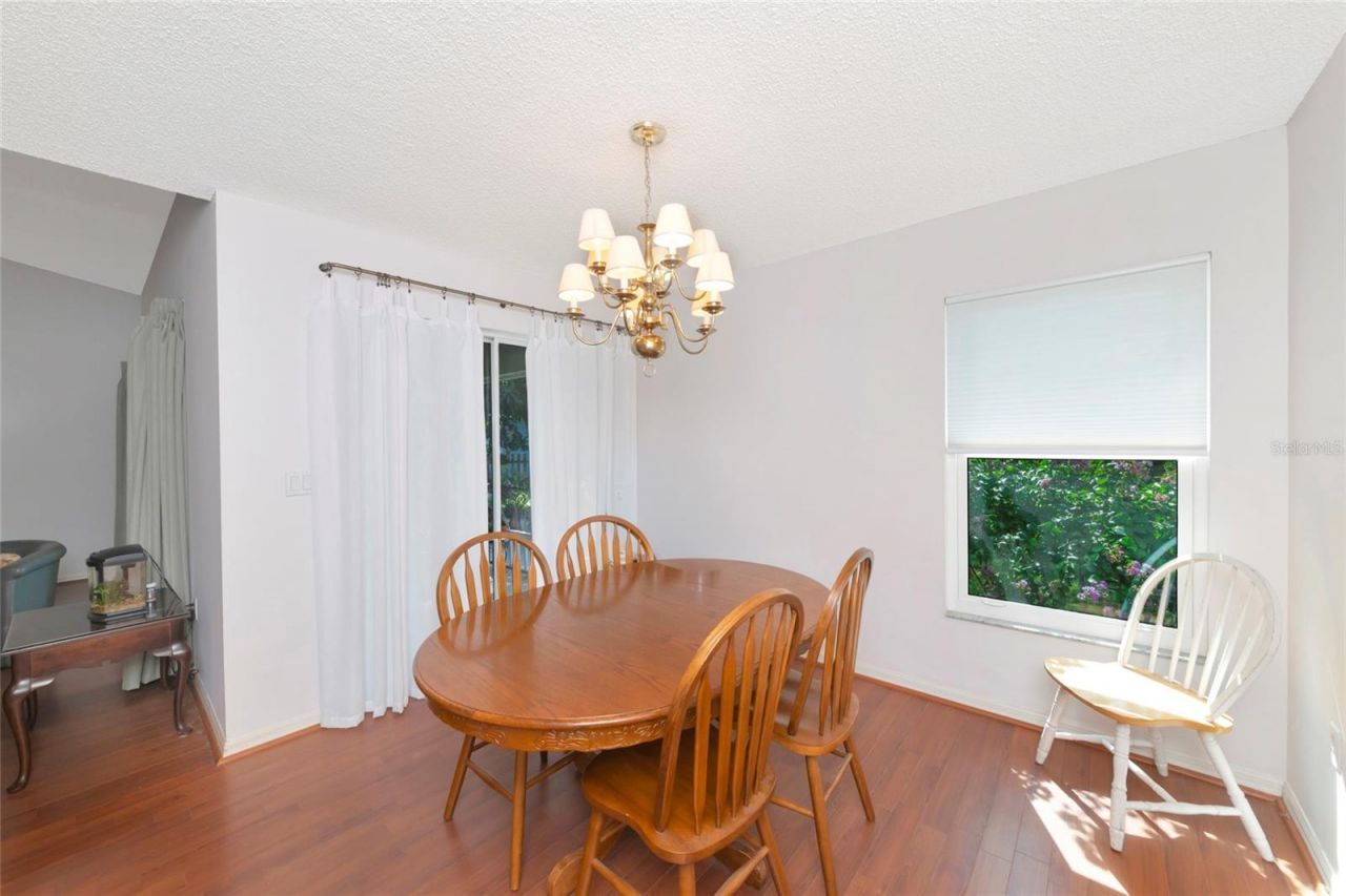 2405 Icecapade Drive, Sarasota, FL 34240 Photo