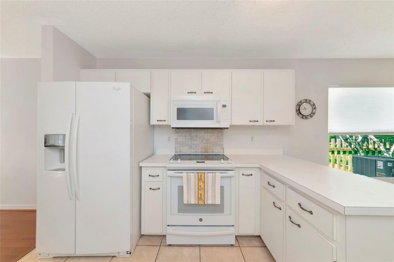 2405 Icecapade Drive, Sarasota, FL 34240 Photo