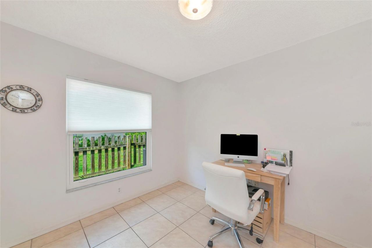 2405 Icecapade Drive, Sarasota, FL 34240 Photo
