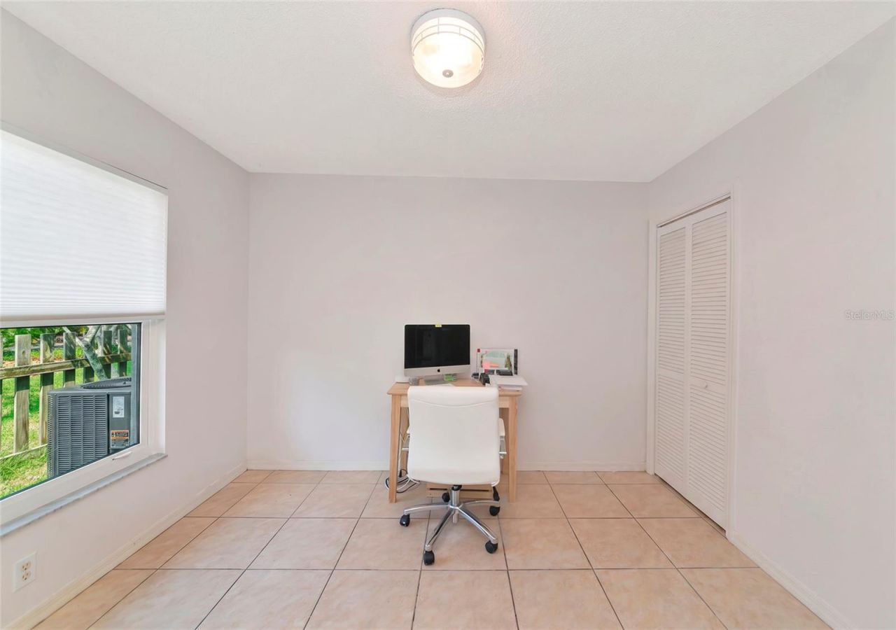 2405 Icecapade Drive, Sarasota, FL 34240 Photo