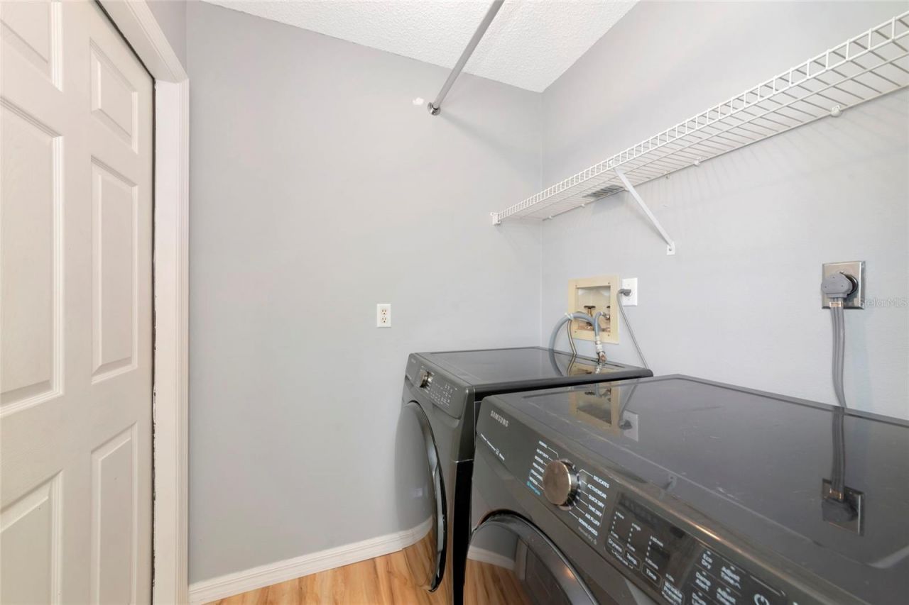 2405 Icecapade Drive, Sarasota, FL 34240 Photo