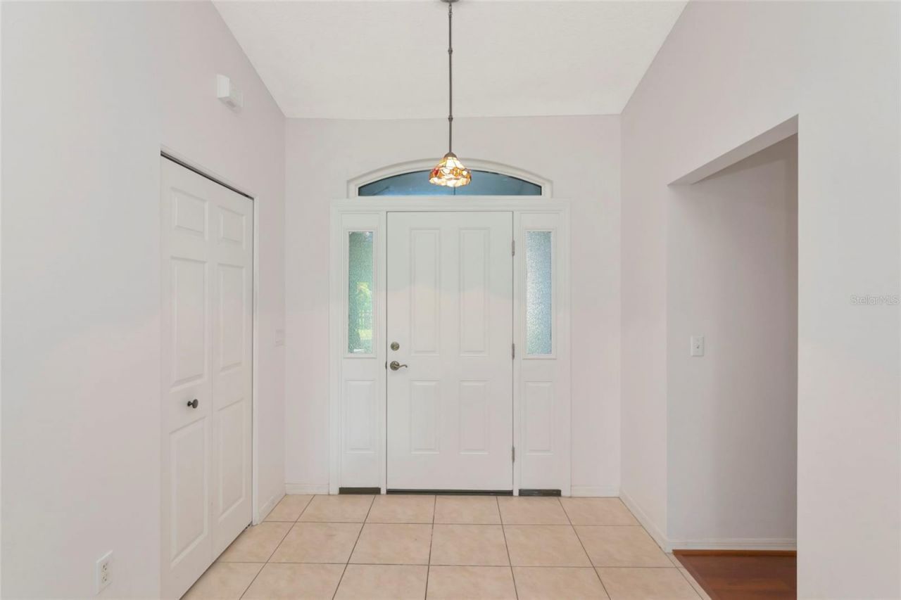 2405 Icecapade Drive, Sarasota, FL 34240 Photo