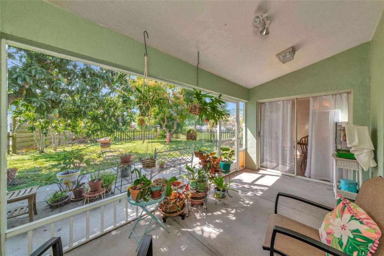 2405 Icecapade Drive, Sarasota, FL 34240 Photo