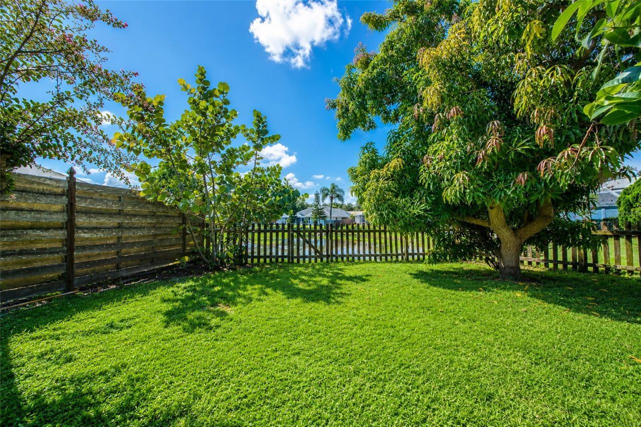 2405 Icecapade Drive, Sarasota, FL 34240 Photo