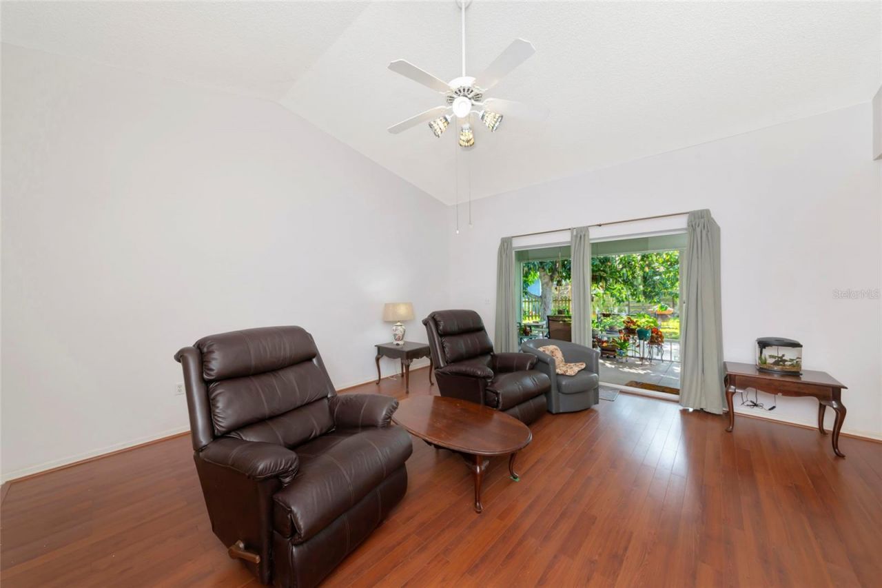 2405 Icecapade Drive, Sarasota, FL 34240 Photo