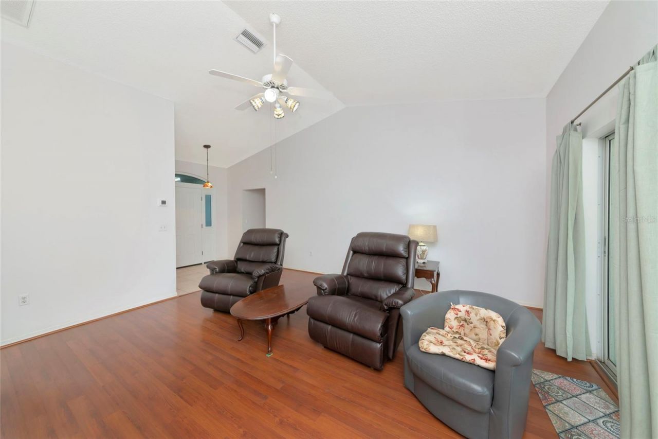 2405 Icecapade Drive, Sarasota, FL 34240 Photo