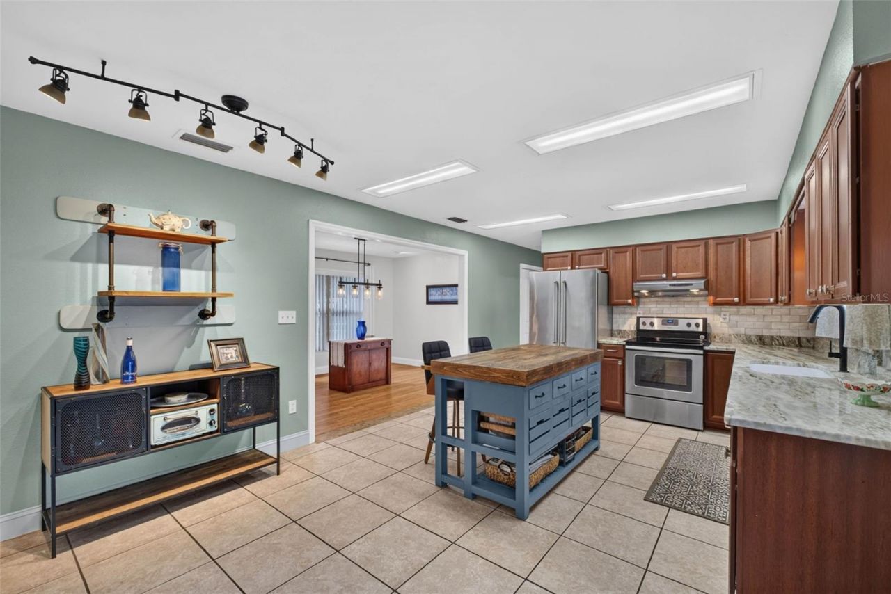 1604 Rachel Lane, Lakeland, FL 33805 Photo