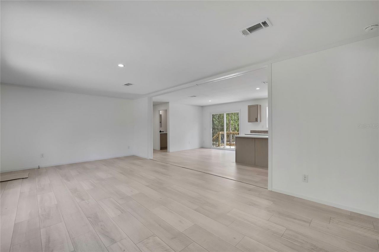 5611 W Rochelle Street , Homosassa, FL 34446 Photo