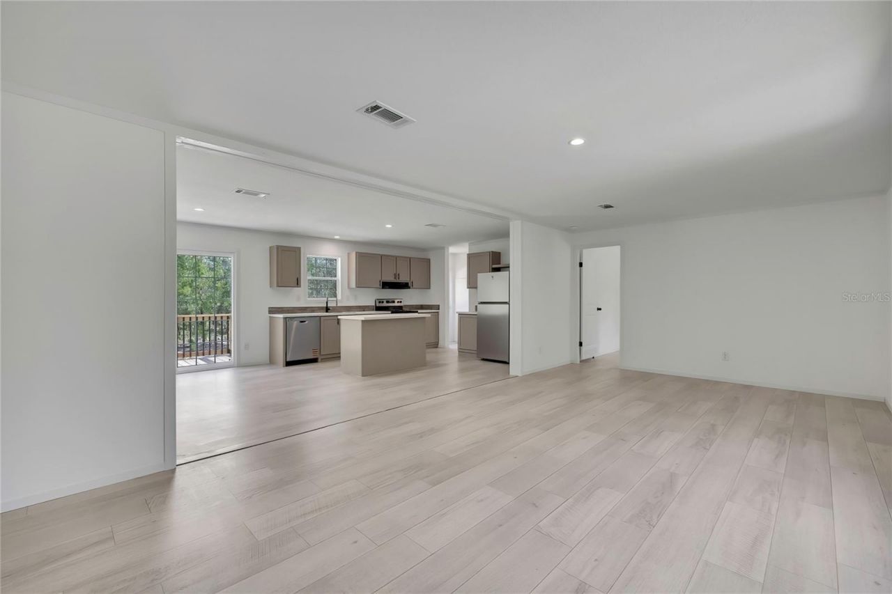 5611 W Rochelle Street , Homosassa, FL 34446 Photo