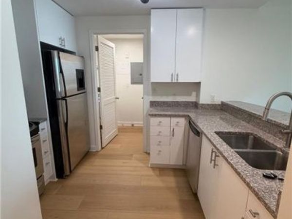 3338 Peachtree Road NE, Unit 1106, Atlanta, GA 30326