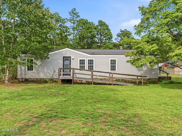 136 Driggers Drive, Hamlet, NC 28345