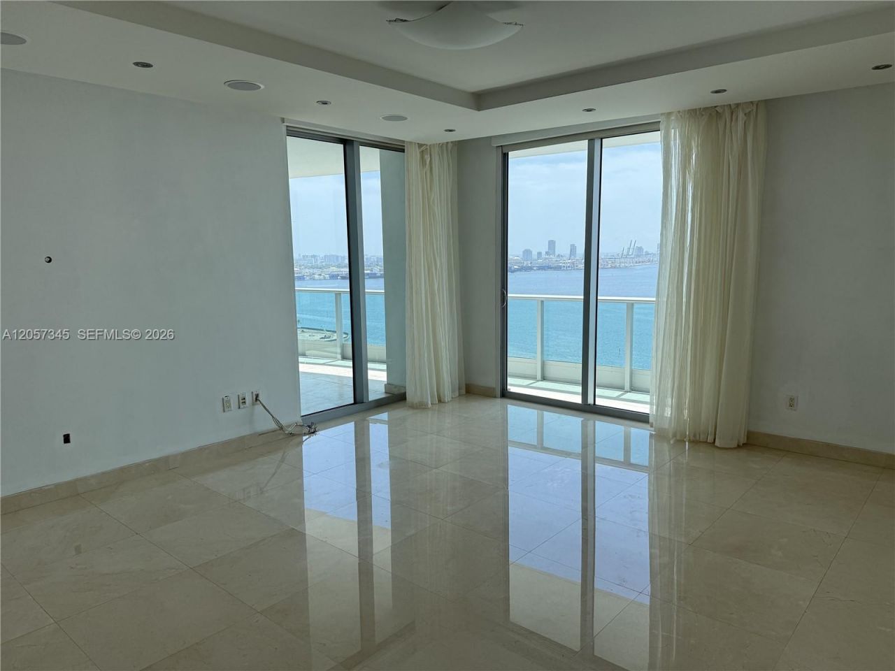 1331 Brickell Bay Dr , Unit 2801, Miami, FL 33131 Photo