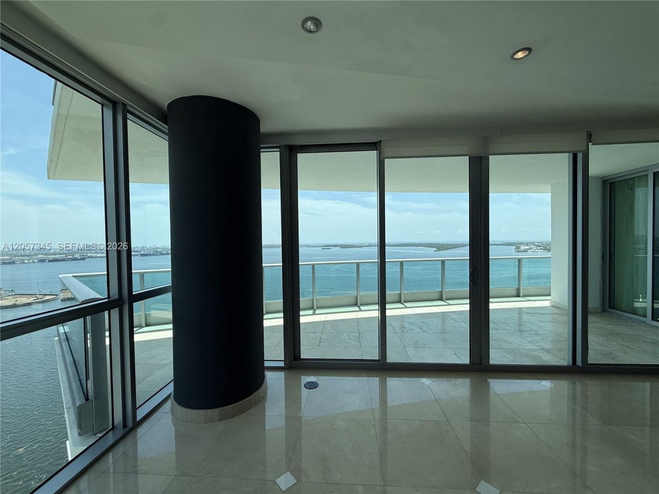 1331 Brickell Bay Dr , Unit 2801, Miami, FL 33131 Photo