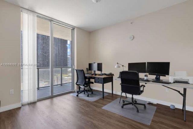 1111 SW 1st Ave , Unit 2723N, Miami, FL 33130 Photo