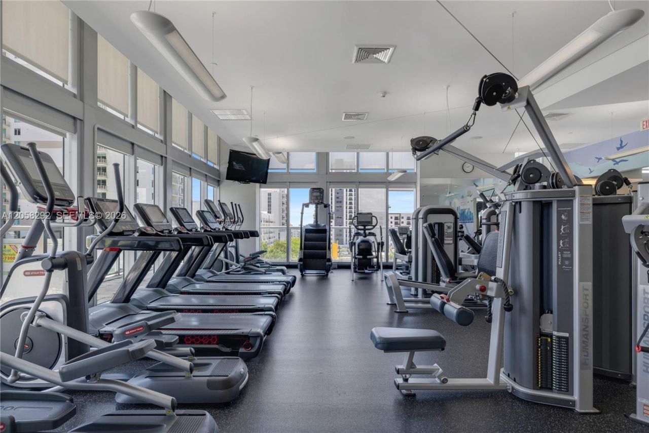 1111 SW 1st Ave , Unit 2723N, Miami, FL 33130 Photo